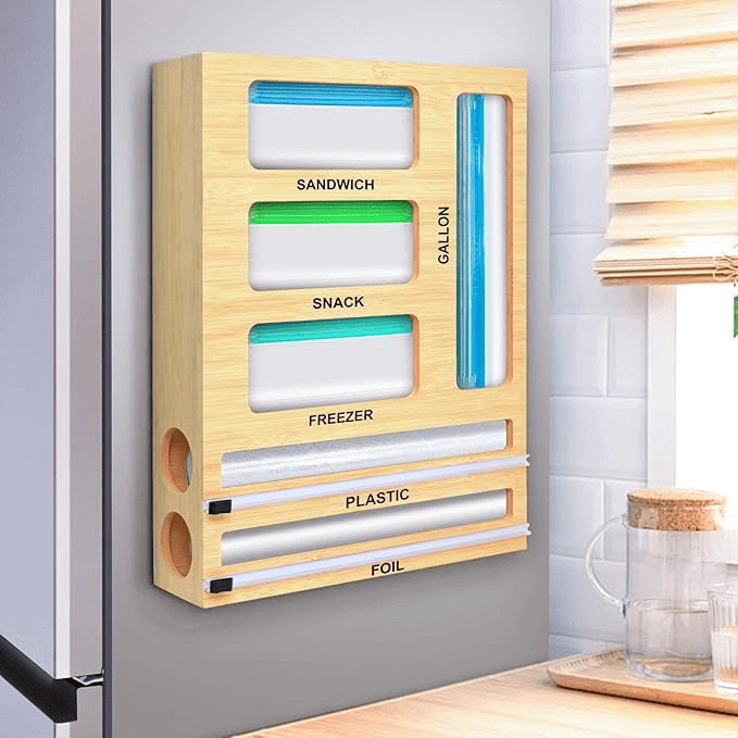 Magnetic bag storage organizer 